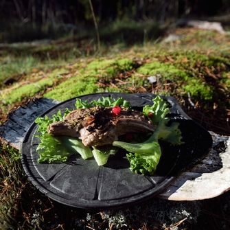 KUPILKA KAARNA M talerz do serwowania, czarny